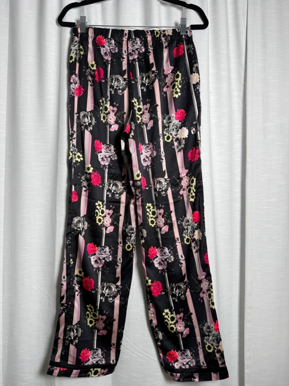 Victoria’s Secret Satin Floral Pajama Set Matching Lounge Set Black | Size S - Picture 15 of 17